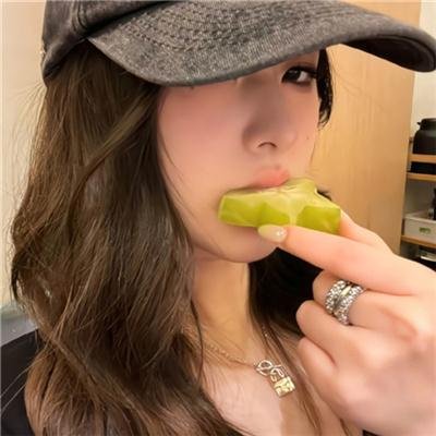 春闺怨女
